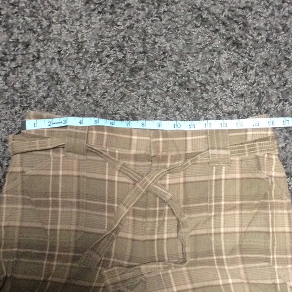 💋 4/$30 Apt 9 Plaid shorts - Picture 5 of 7